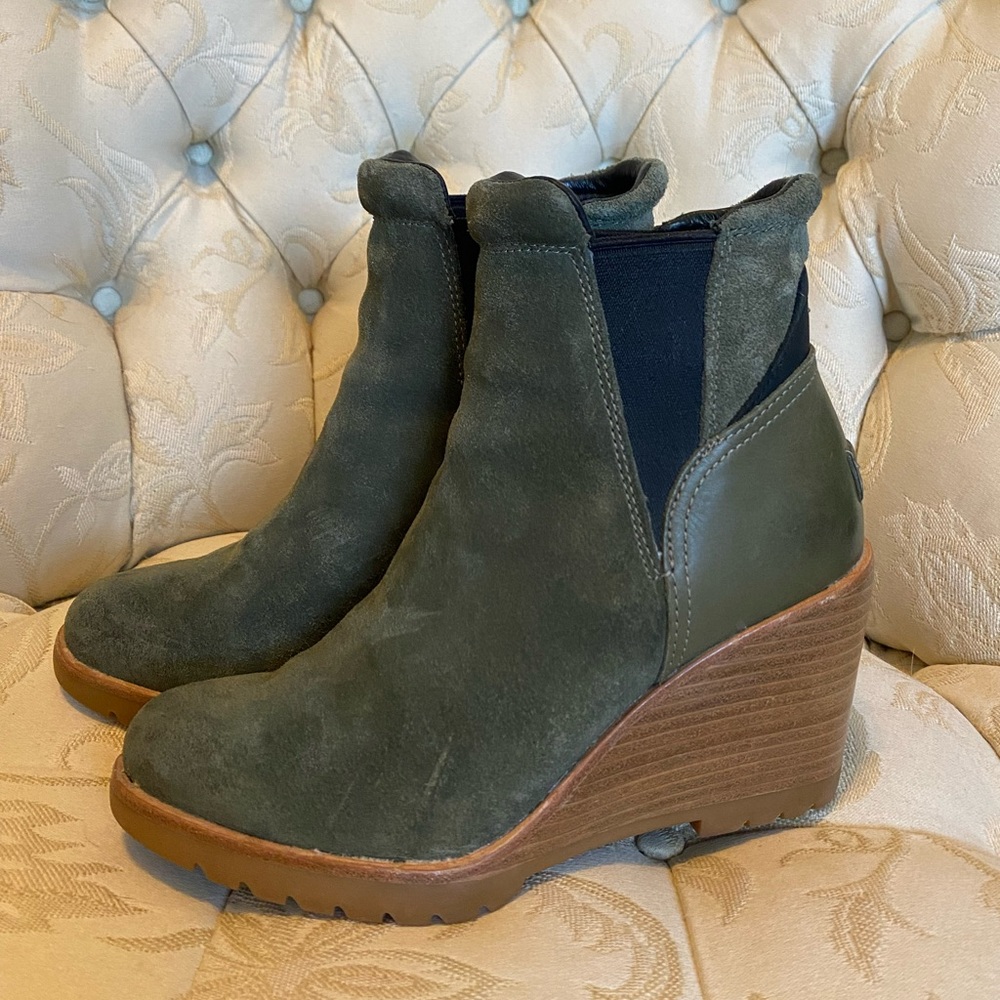 Sorel Boots
